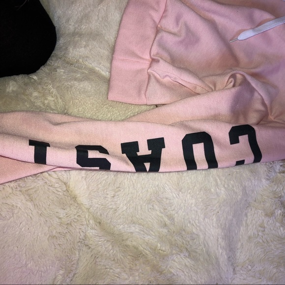 East Coast crop top hoodie - Picture 3 of 6